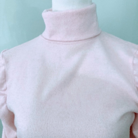 ALISON ANDREWS Pink Puff Shoulder Turtleneck Sweater Size Small - Picture 2 of 9